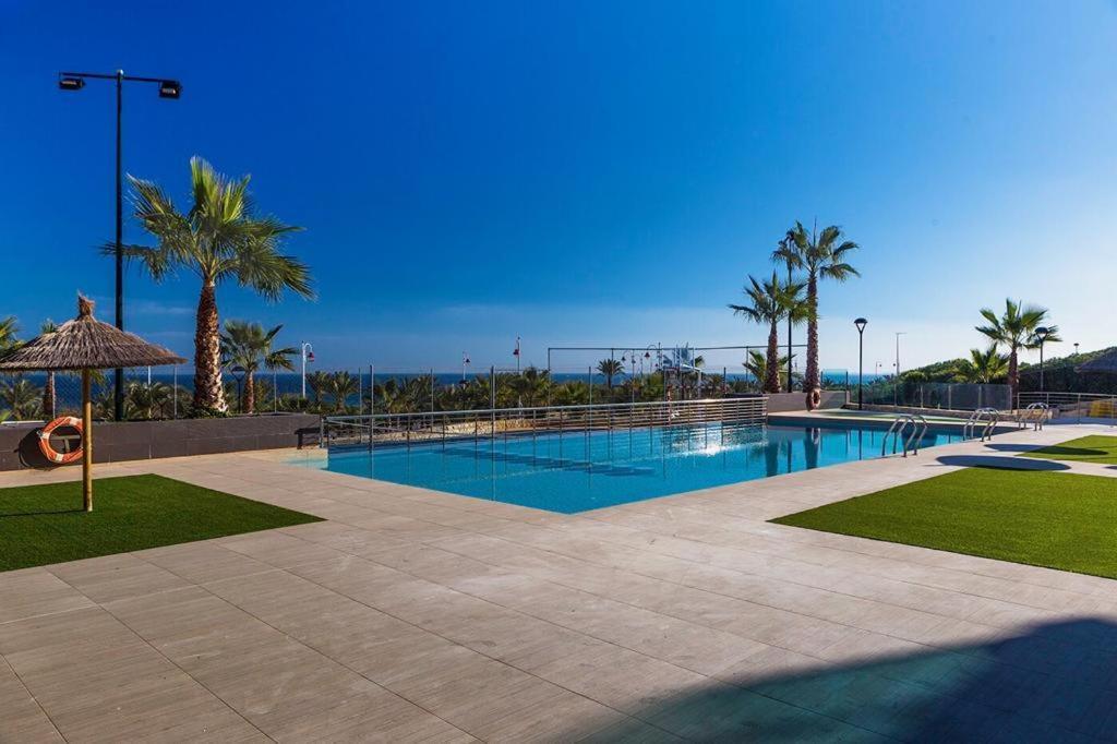 Arenales Beach 아레날레스 델 솔 외부 사진